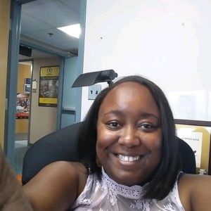 Meet your Posher, Charleania